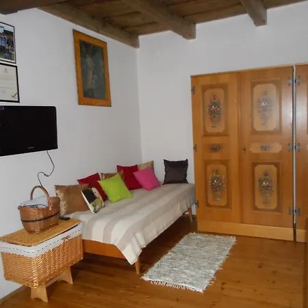 Slovacka Chalupa Apartment Ratiskovice
